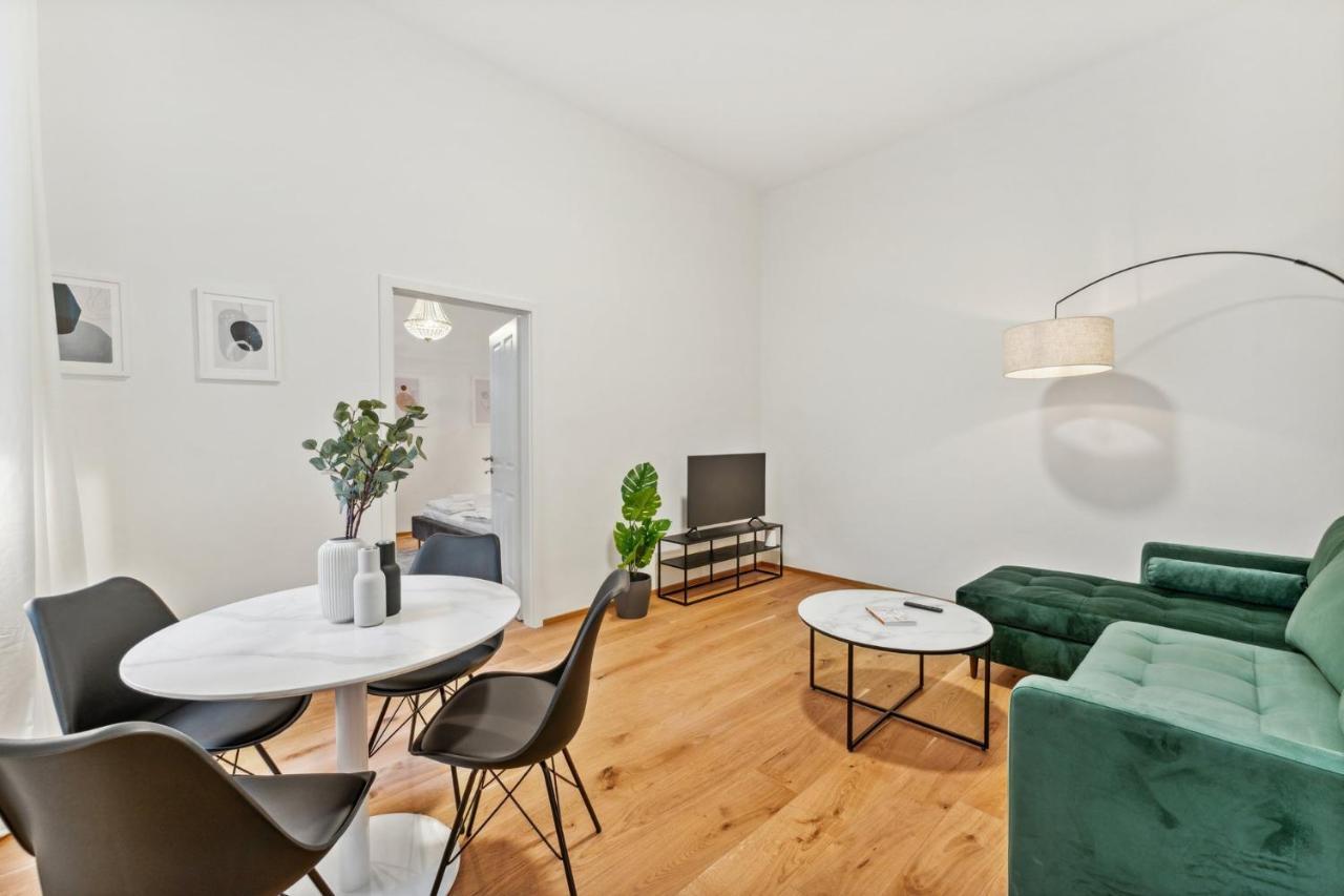 Center Designer Modern *