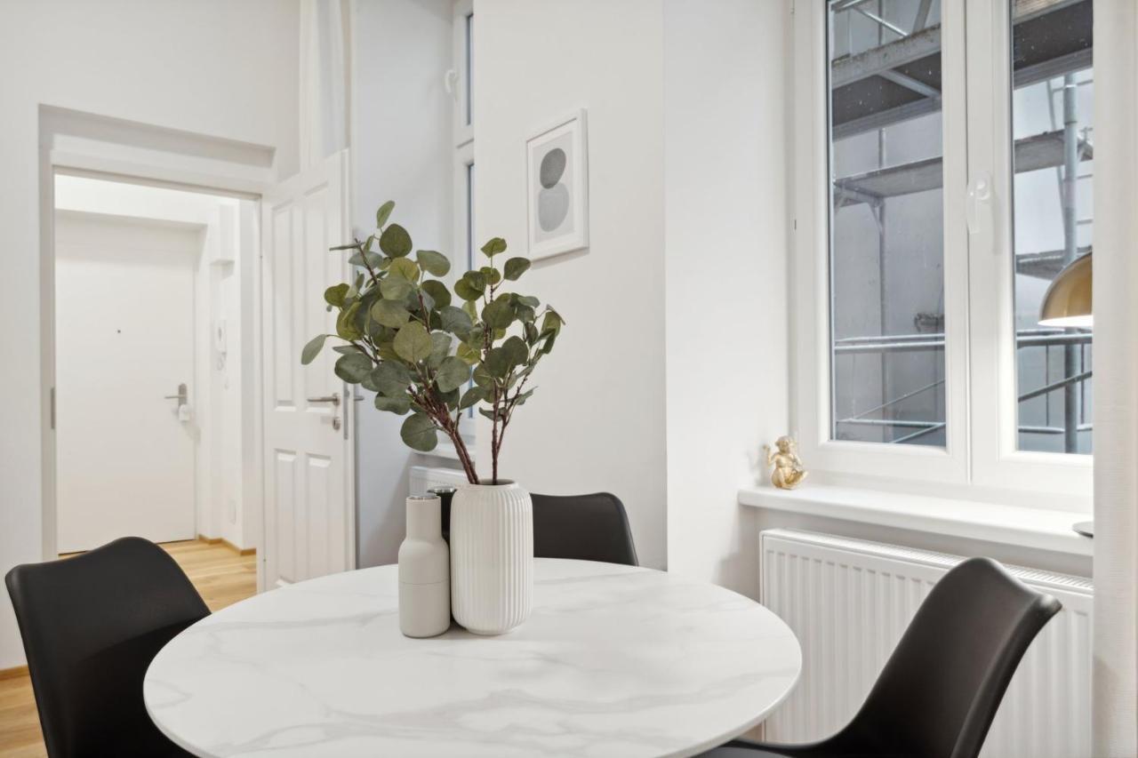 Apartment Center Designer Modern
